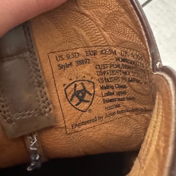 Ariat Brown and Tan Cowboy Boots - Picture 4 of 5